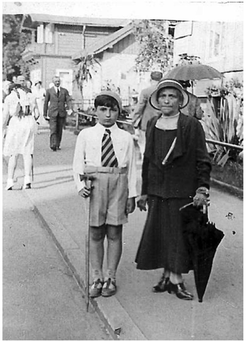Jurek with his grandmother Salomea in the Carpathians, summer 1932. From the collection of the Fishaut family.