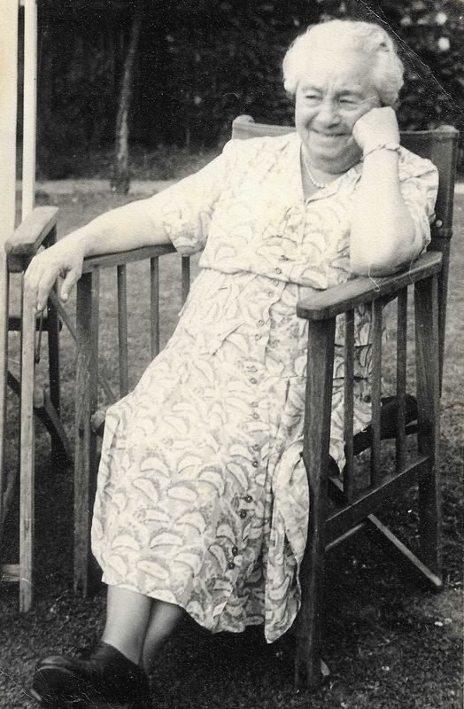 Etty Kesten née Margulies (1888–1964) — portrait photograph from her later years, Israel, c. 1950–1962. From the family collection.