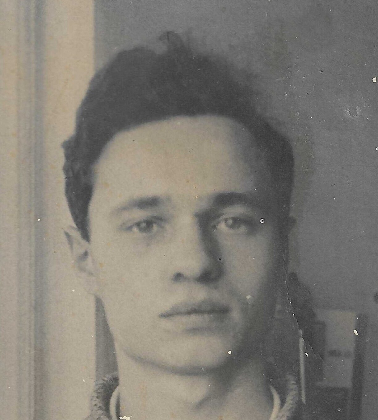 Abraham Adolf Kesten (1913–1948), the youngest of the brothers — undated photograph. From the family collection.