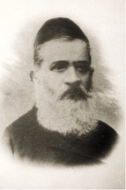 Reb Szaja Prywes HaLevi (ok. 1825–1903) — pradziad-patriarcha, od którego imienia firma nosiła nazwę „S. Prywes” i po którym imię otrzymał prawnuk — Szaja Chaskiel. Fot.: zbiory rodzinne, drzewa genealogiczne potomków.
