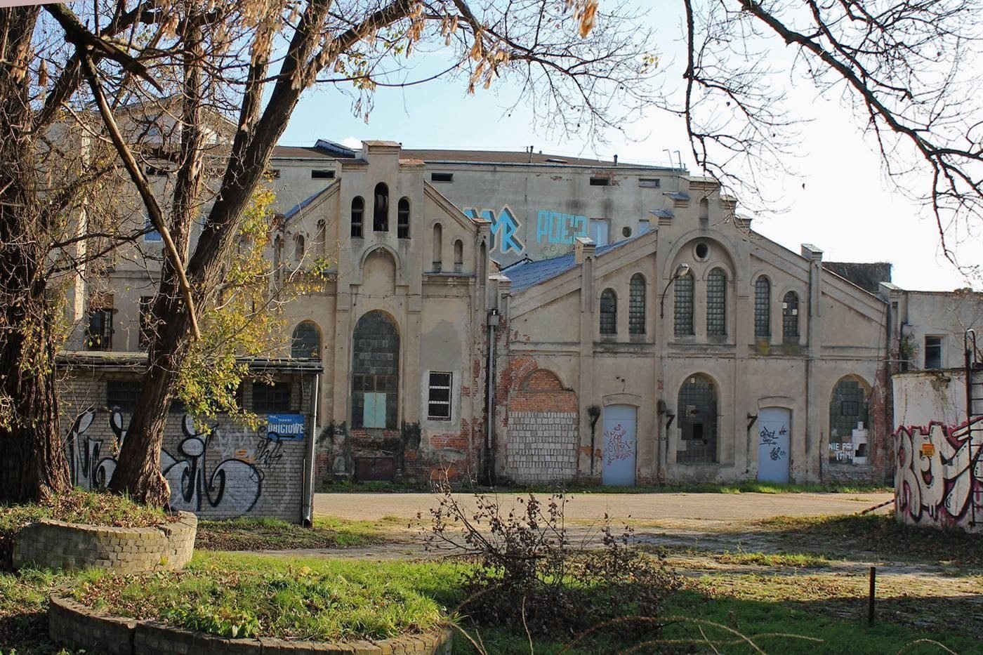 Ruins of the „Temler i Szwede" tannery at 78 Okopowa Street — present state; the complex is entered in the register of historic monuments